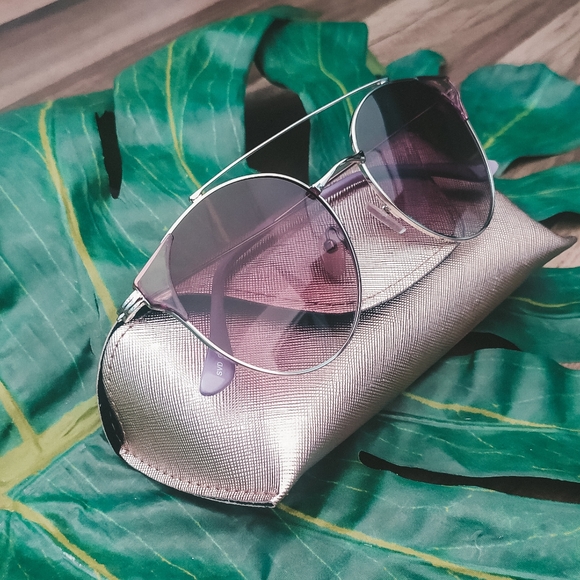 Can't See Me Purple Wayfarers - Picture 2 of 3